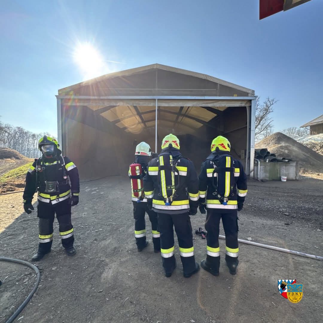 B3 Gebäudebrand in Neuhofen